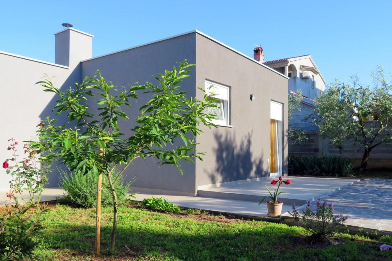 Appartement For Families&couples In Pula, štinjan *