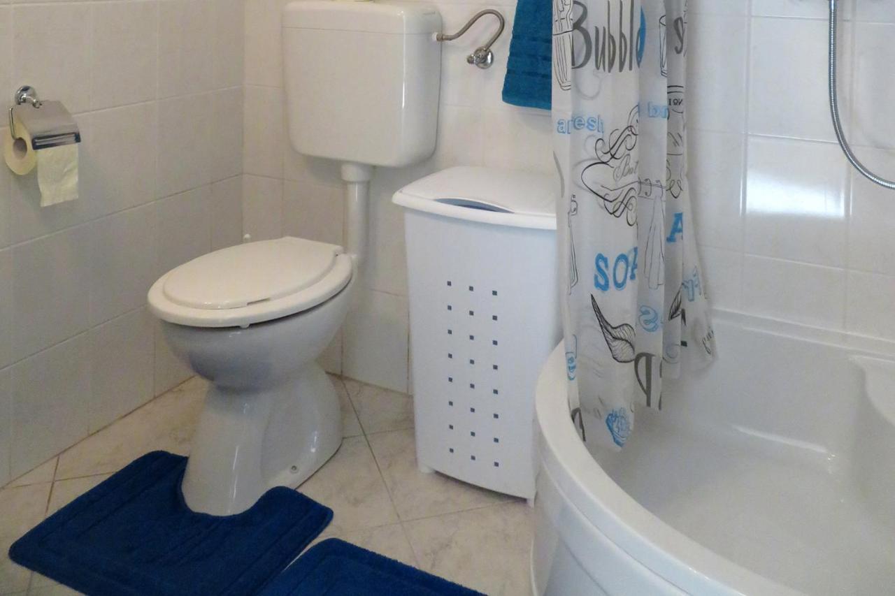 For Families&couples In Pula, štinjan Appartement