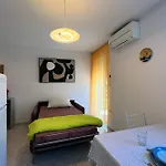 Holiday Apartment For Families And Couples In Pula, Stinjan
